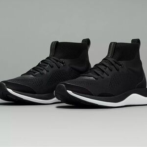 Lululemon Black High-Top Sneakers CHARGE FEEL WORKOUT MID SIZE 9.5 WOMEN